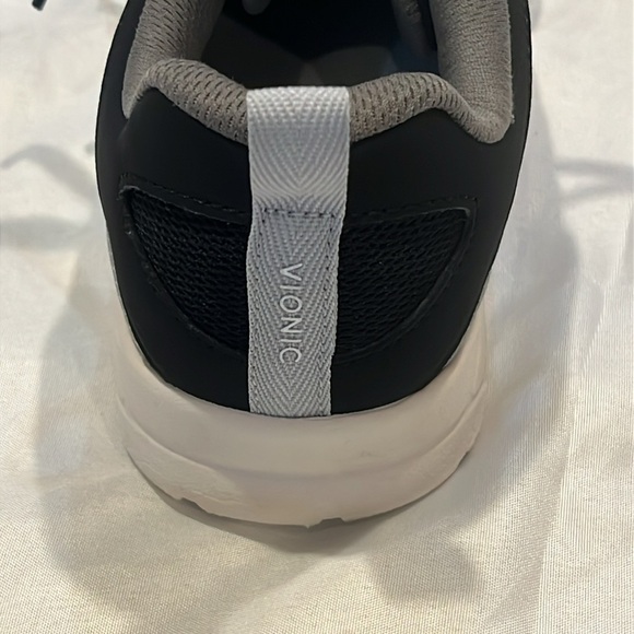 Vionic Brisk Radiant Women's Athletic Comfort Shoe blue black walking sneaker 8 - Picture 12 of 16